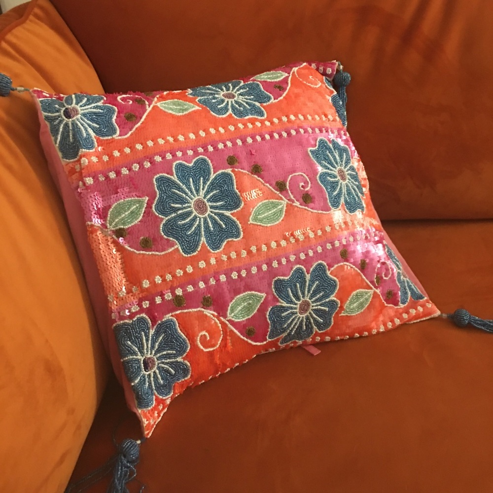 Sequin decorative pillow sham